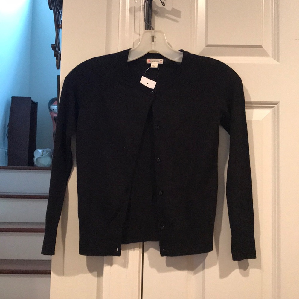 NEVER WORN cardigan